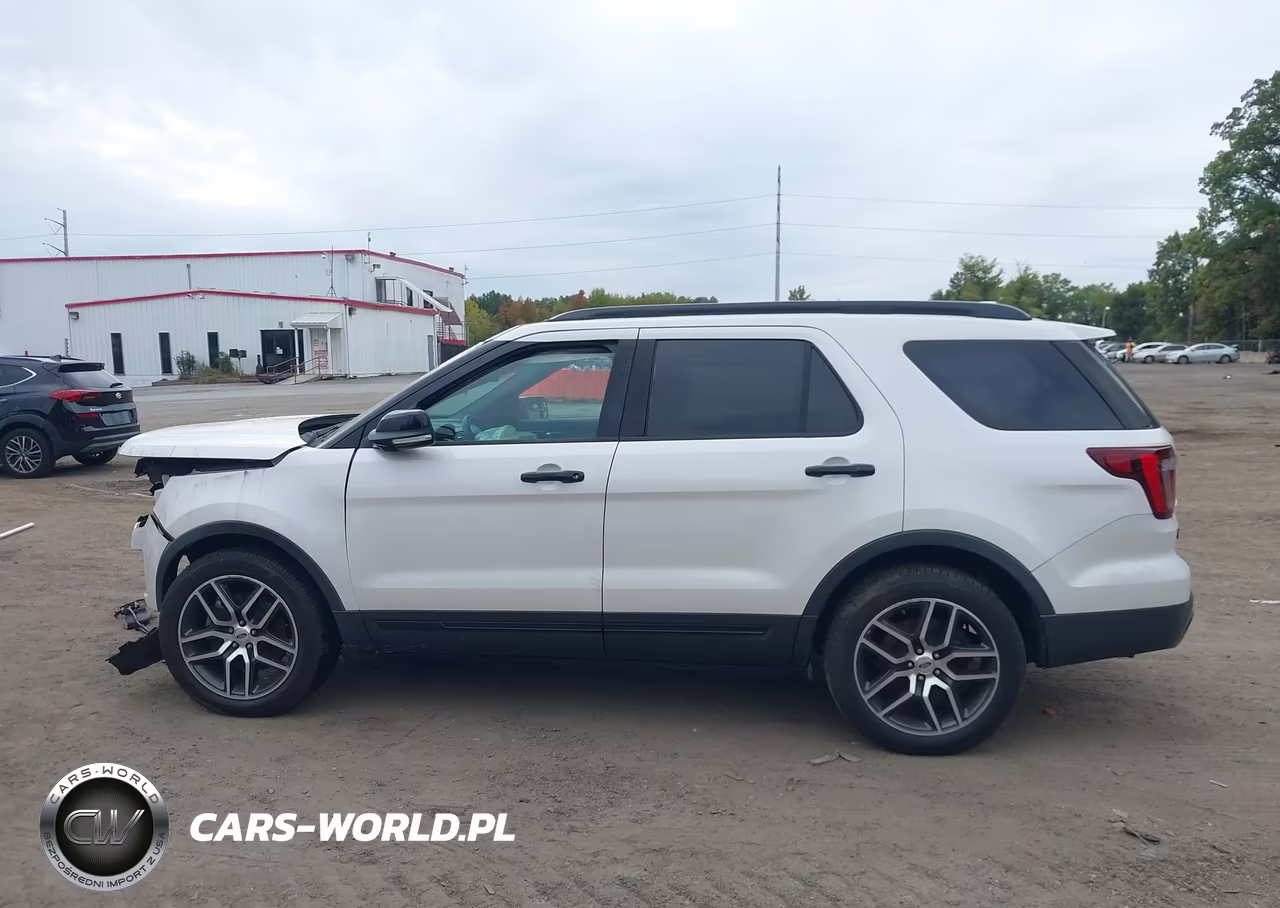 2017 Ford Explorer Sport VIN:1FM5K8GT2HGB38233 - 14
