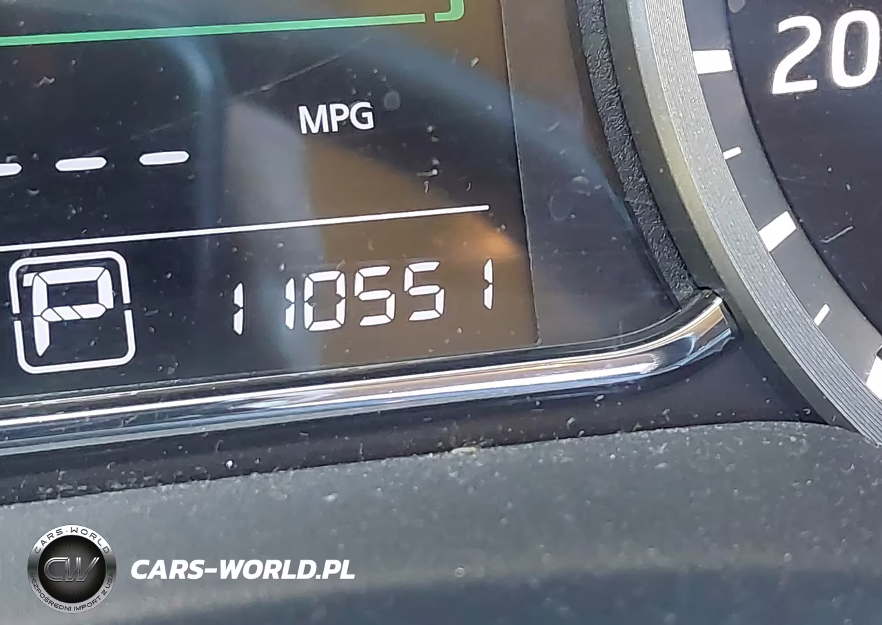 2015 Nissan Sentra Sr VIN:3N1AB7AP2FY336012 - 6