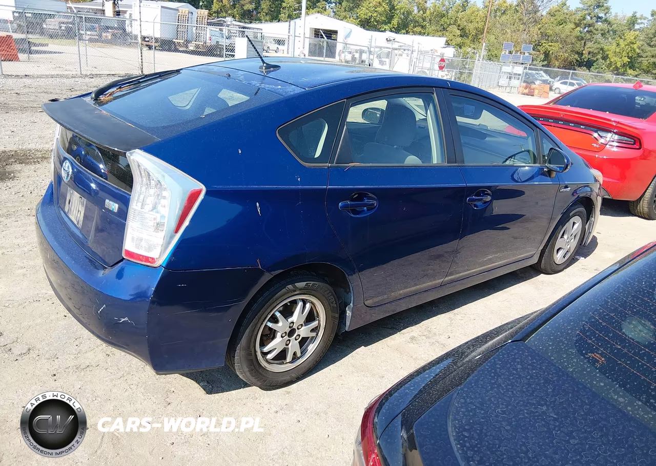 2010 Toyota Prius Ii VIN:JTDKN3DU5A0072032 - 4