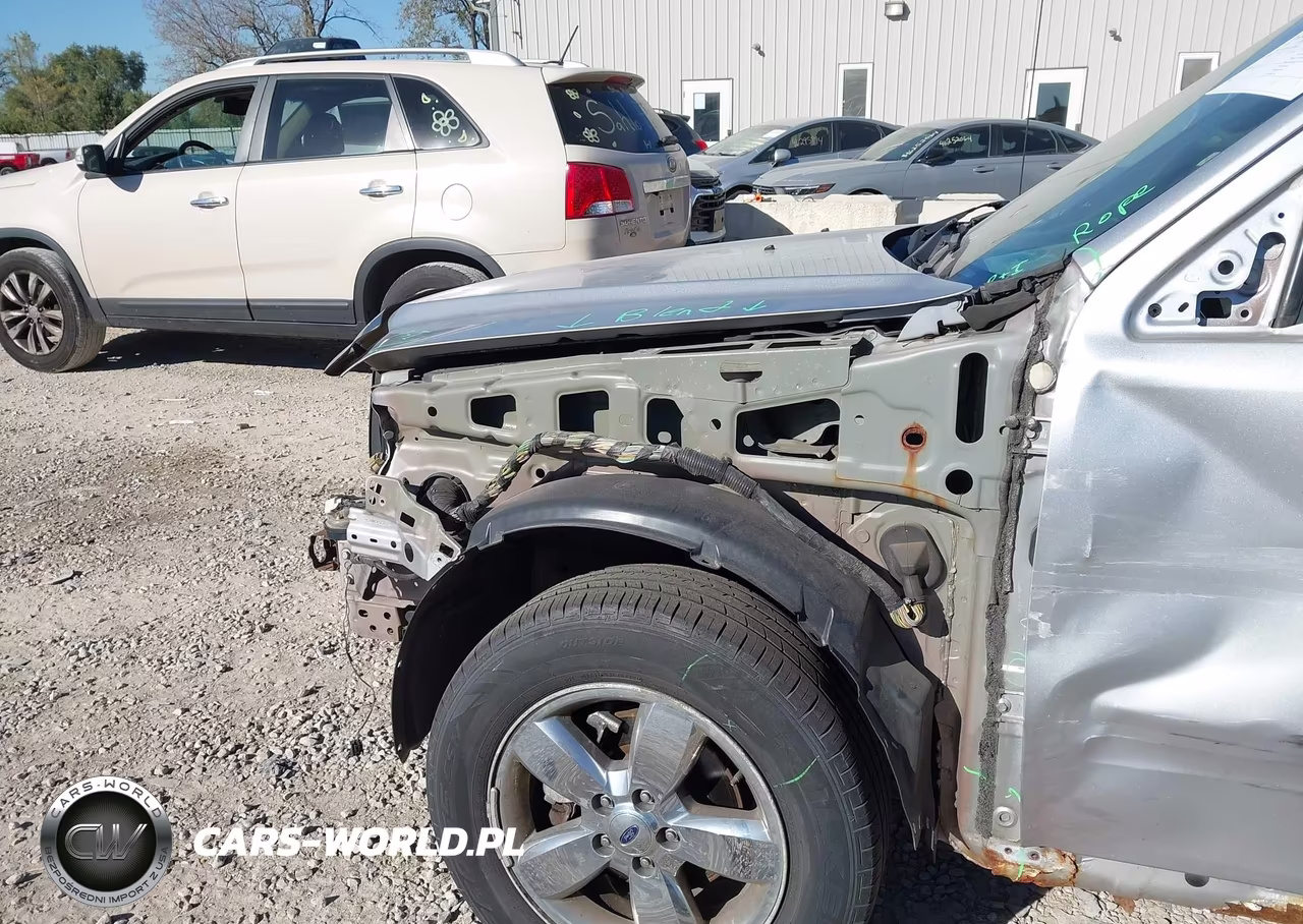 2010 Ford Escape Limited VIN:1FMCU0EG9AKB81429 - 14
