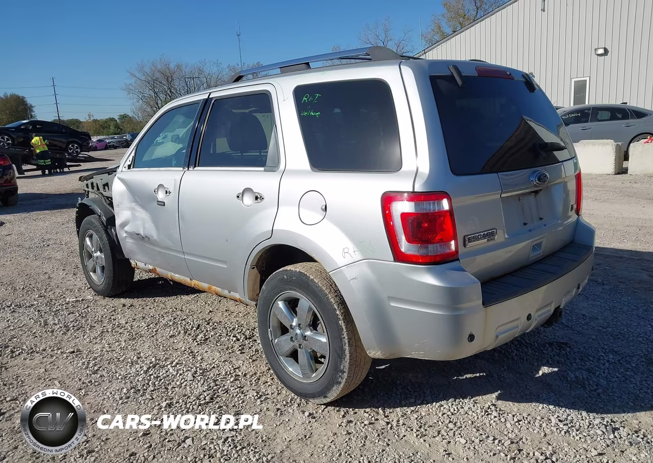 2010 Ford Escape Limited VIN:1FMCU0EG9AKB81429 - 3