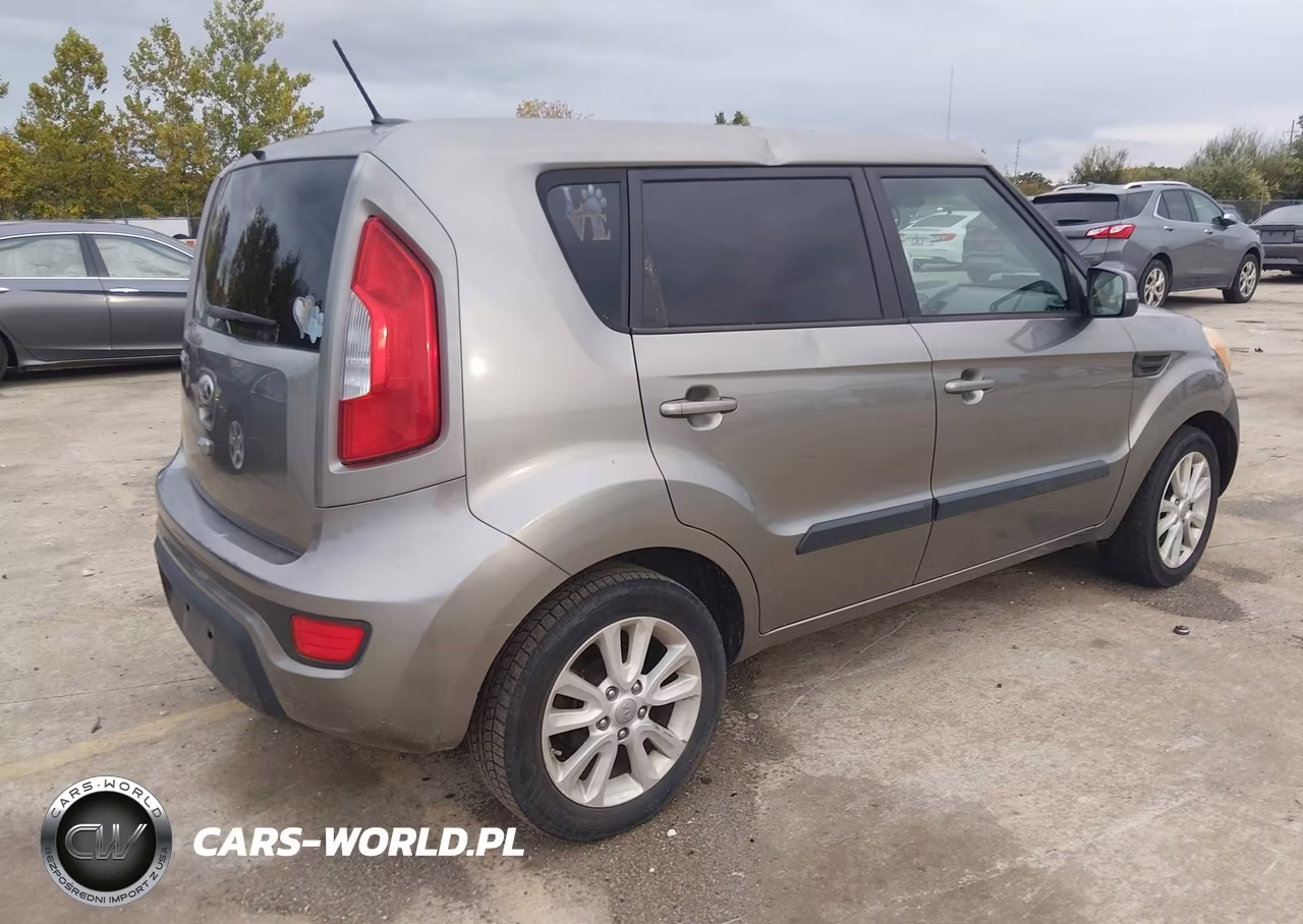 2013 Kia Soul + VIN:KNDJT2A60D7583970 - 4
