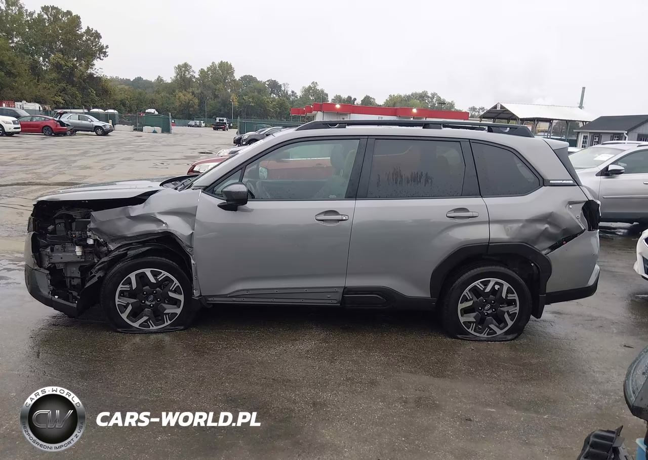 2025 Subaru Forester Premium VIN:JF2SLDDC0SH553099 - 15