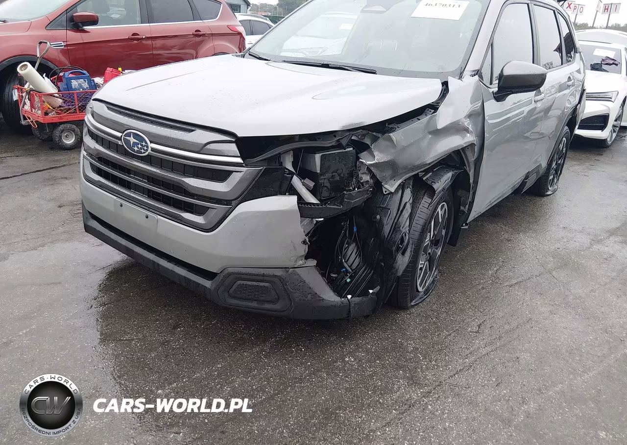 2025 Subaru Forester Premium VIN:JF2SLDDC0SH553099 - 6