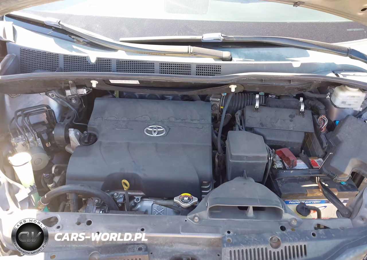 2013 Toyota Sienna Le V6 8 Passenger VIN:5TDKK3DCXDS343815 - 10