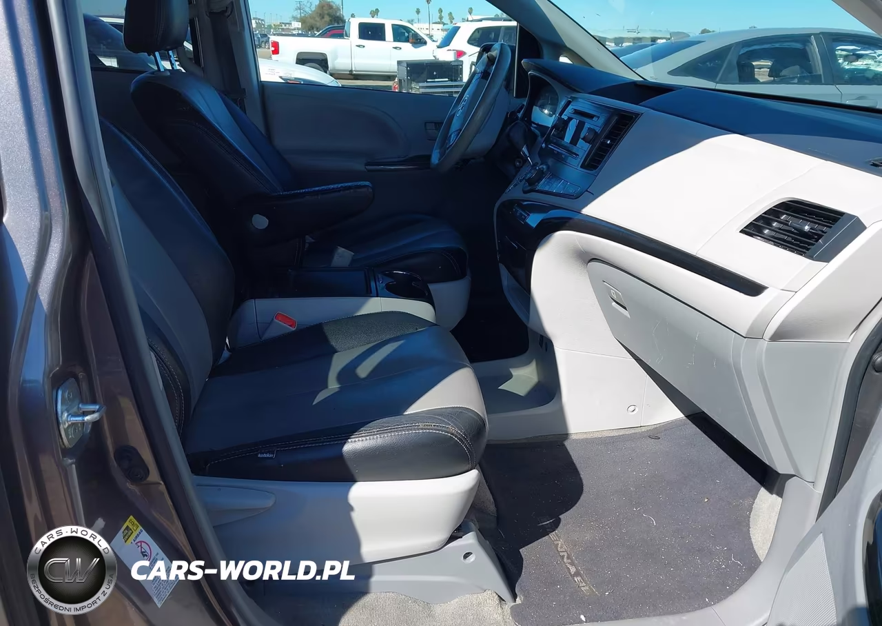2013 Toyota Sienna Le V6 8 Passenger VIN:5TDKK3DCXDS343815 - 5