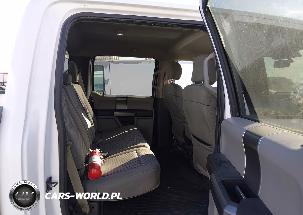 2019 Ford F-150 Xlt VIN:1FTFW1E52KKC30228 - 8