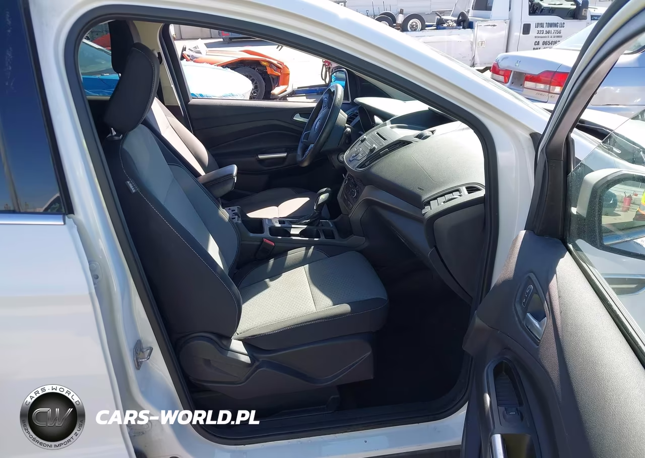 2018 Ford Escape Se VIN:1FMCU0GD0JUA85860 - 5