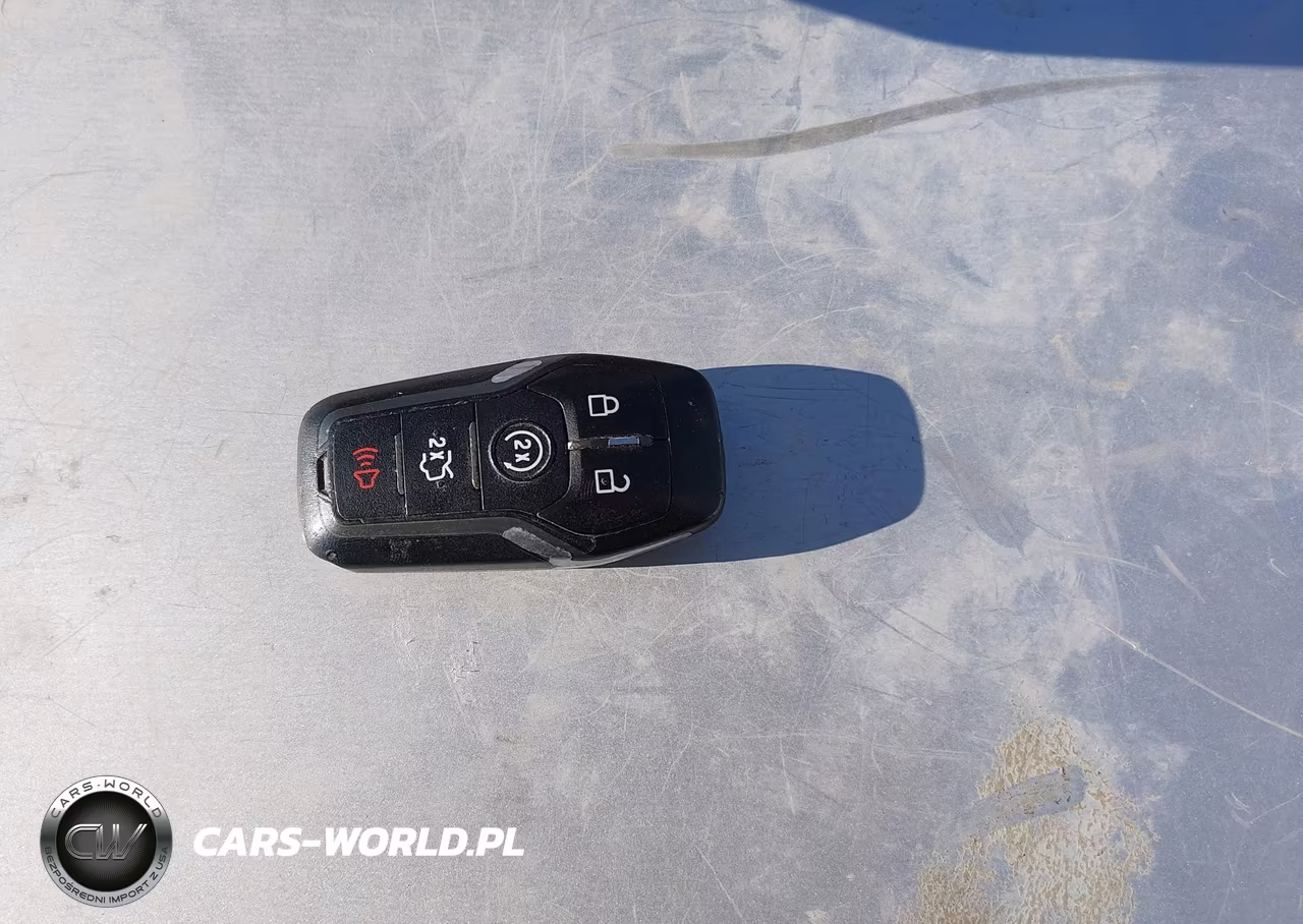 2015 Ford Edge Titanium VIN:2FMPK3K89FBB08956 - 11
