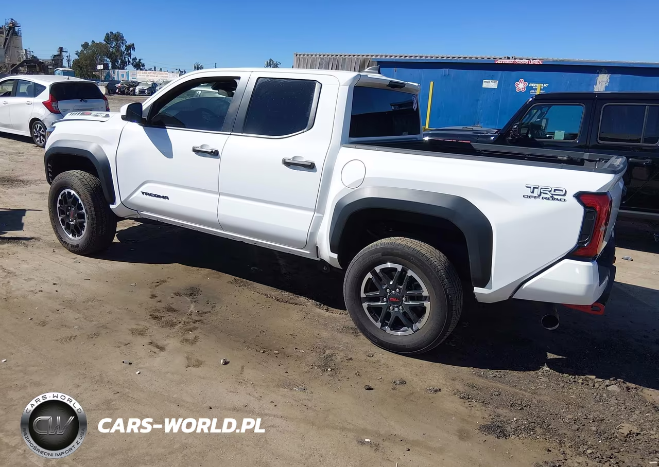 2025 Toyota Tacoma Hybrid Trd Off Road VIN:3TYLC5LN5ST022587 - 3