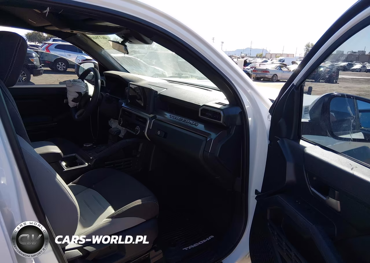 2025 Toyota Tacoma Hybrid Trd Off Road VIN:3TYLC5LN5ST022587 - 5