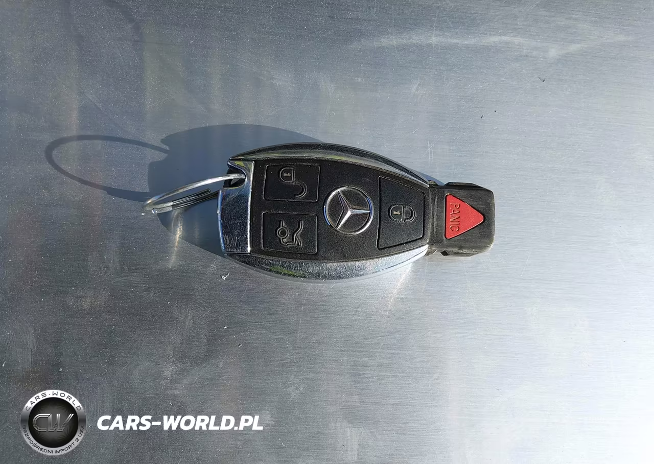 2012 Mercedes-Benz C 250 Sport VIN:WDDGF4HB0CR200943 - 11