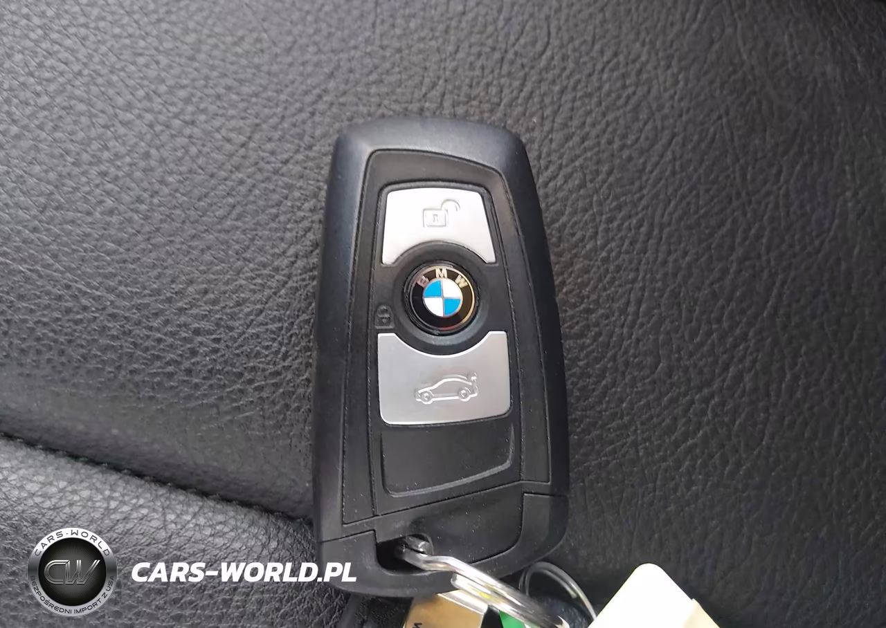 2015 BMW 320I xDrive VIN:WBA3C3C51FP665063 - 11