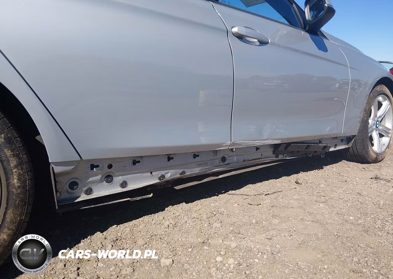 2015 BMW 320I xDrive VIN:WBA3C3C51FP665063 - 18