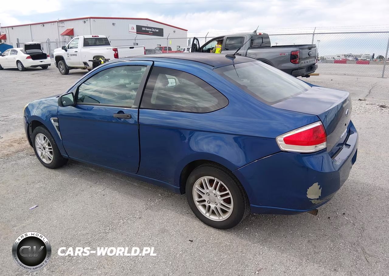 2008 Ford Focus Se-Ses VIN:1FAHP33N88W160763 - 3