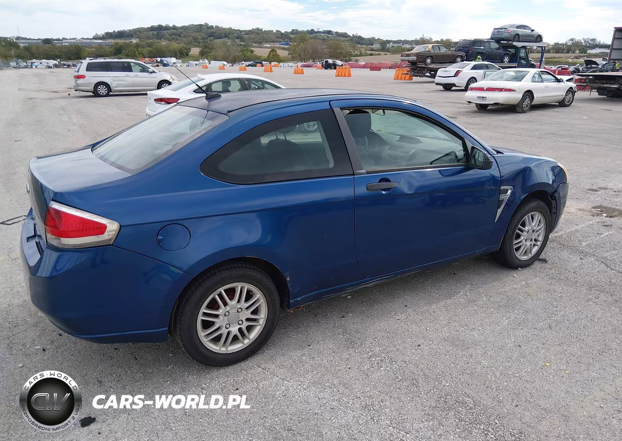 2008 Ford Focus Se-Ses VIN:1FAHP33N88W160763 - 4