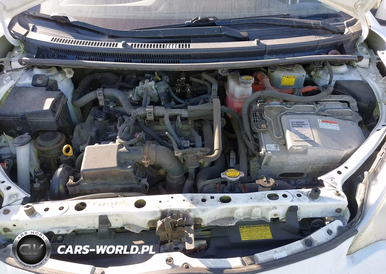 2012 Toyota Prius C Two VIN:JTDKDTB37C1502542 - 10