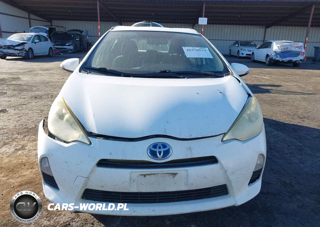2012 Toyota Prius C Two VIN:JTDKDTB37C1502542 - 13