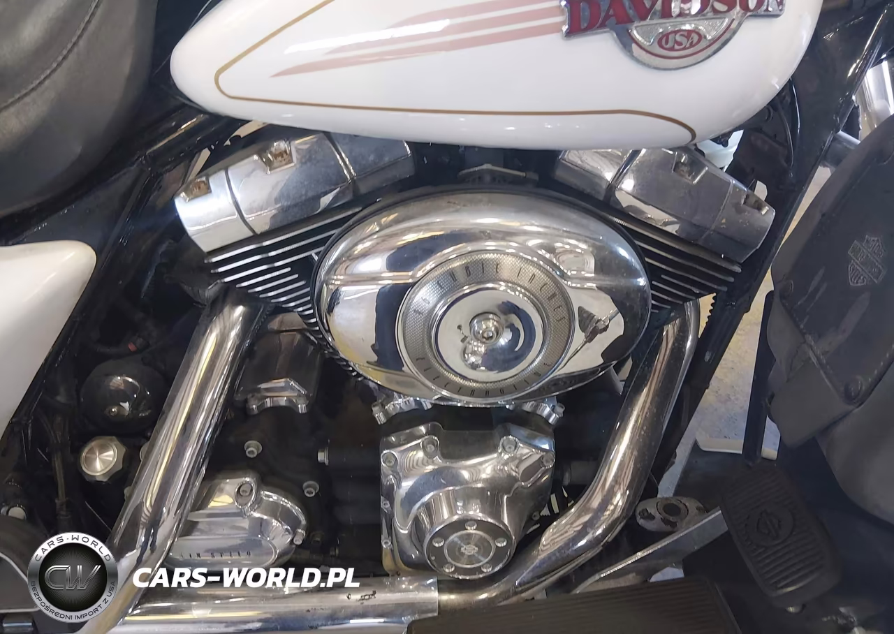 2007 Harley-Davidson Flhtcui VIN:1HD1FC41X7Y714414 - 8