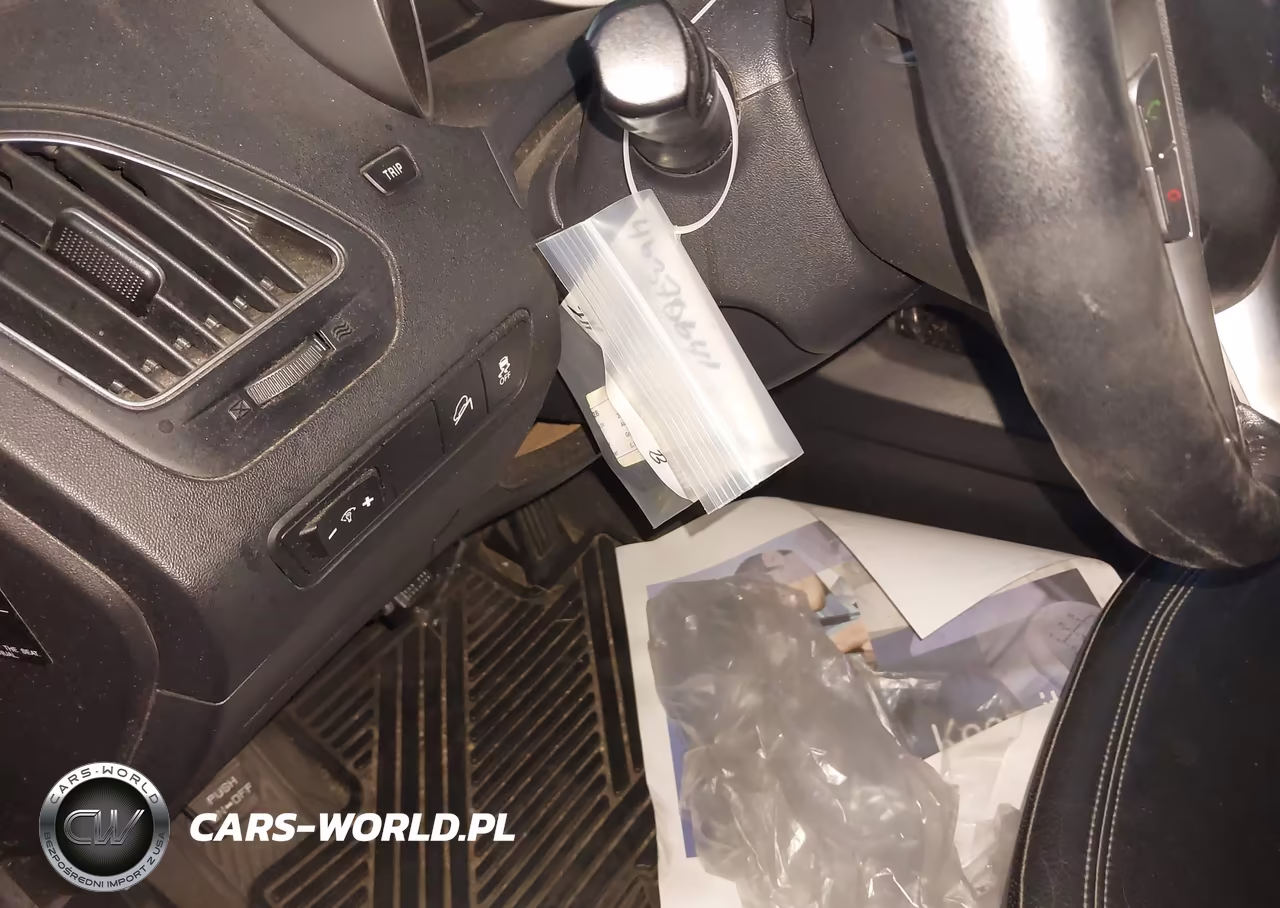 2012 Hyundai Tucson Gls VIN:KM8JU3AC1CU410415 - 14