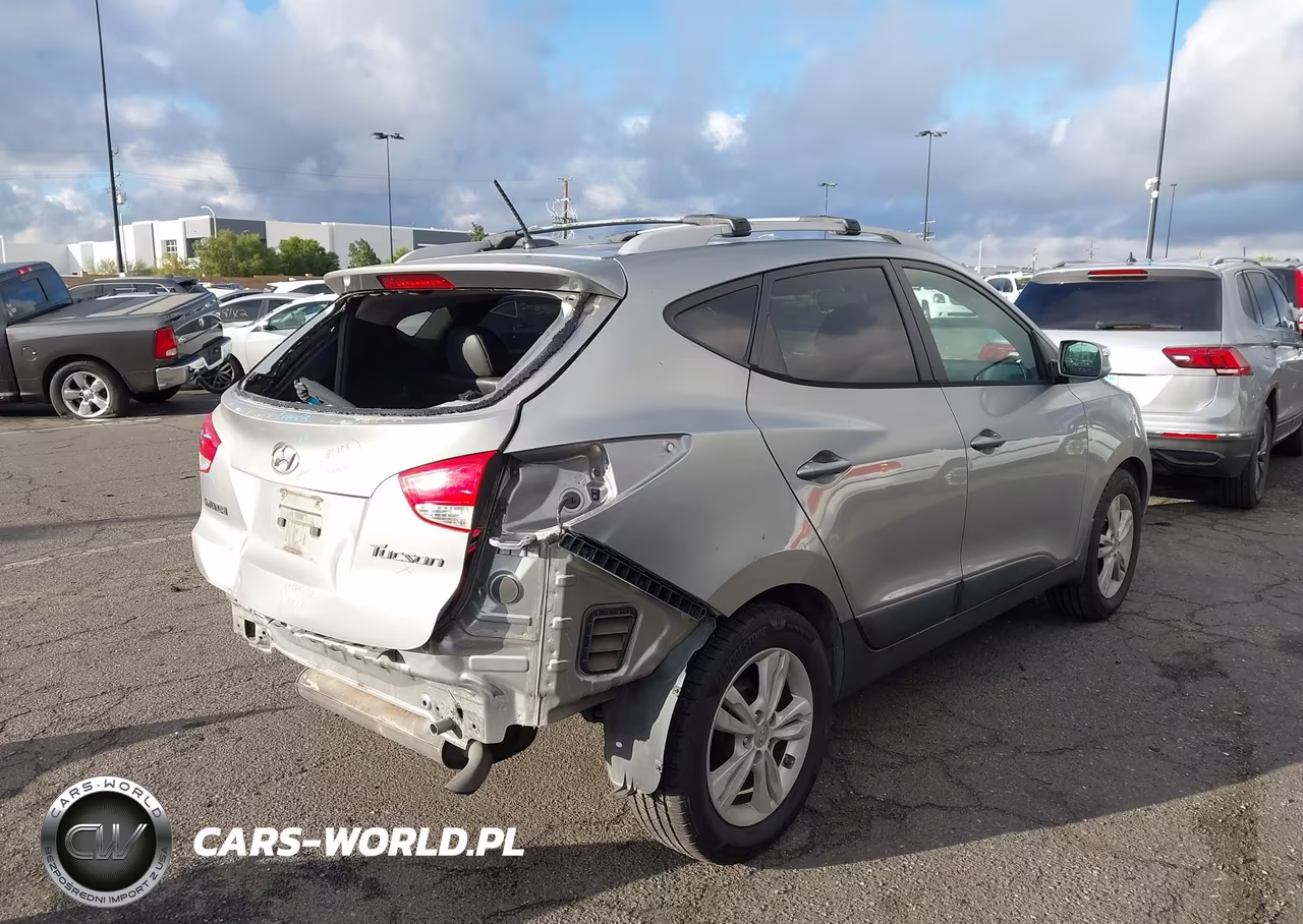 2012 Hyundai Tucson Gls VIN:KM8JU3AC1CU410415 - 4