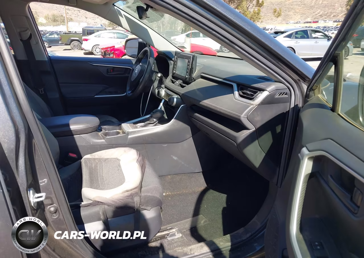 2019 Toyota Rav4 Le VIN:JTMH1RFV8KD039941 - 5