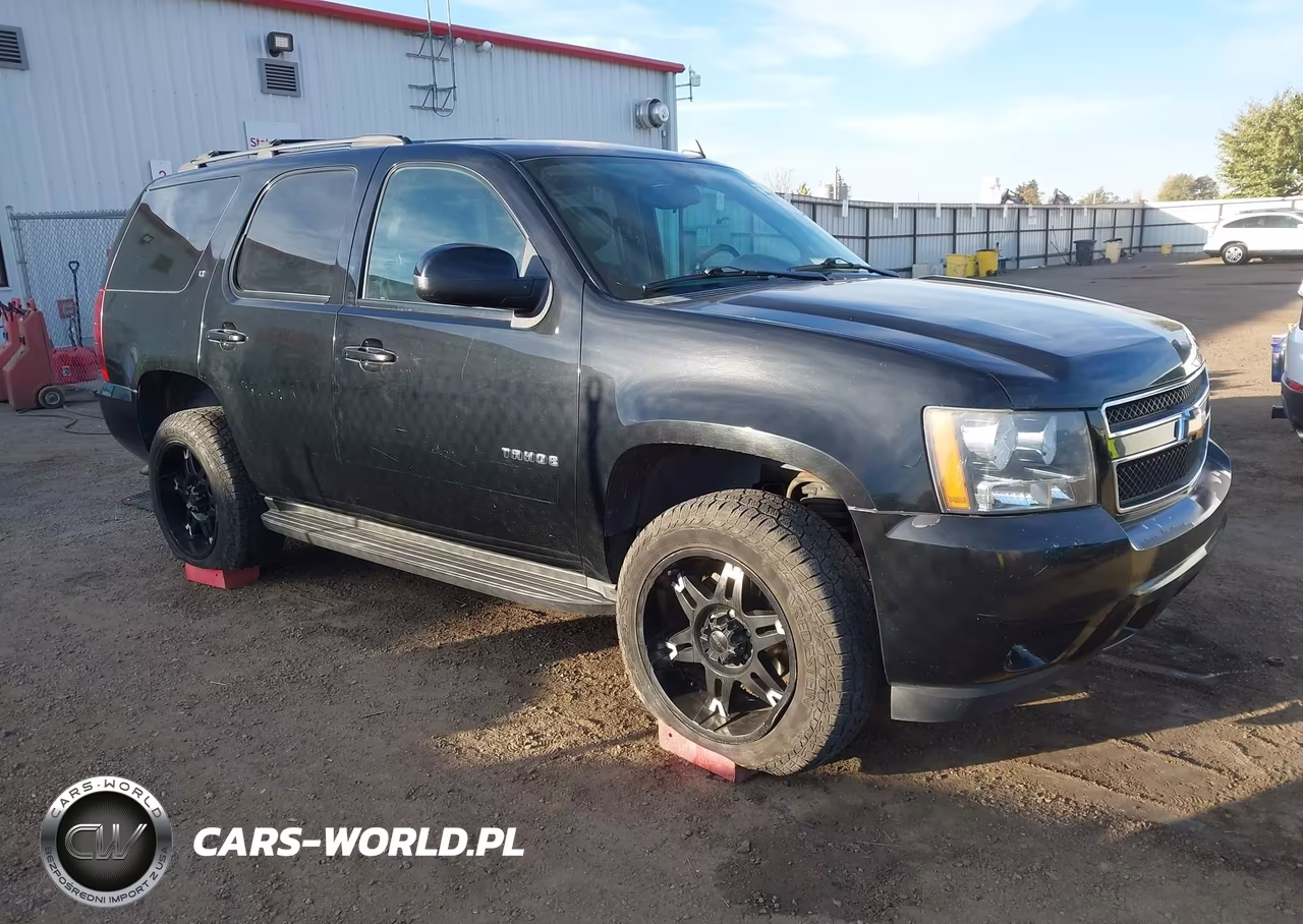 2012 Chevrolet Tahoe Lt VIN:1GNSKBE04CR147503 - 1