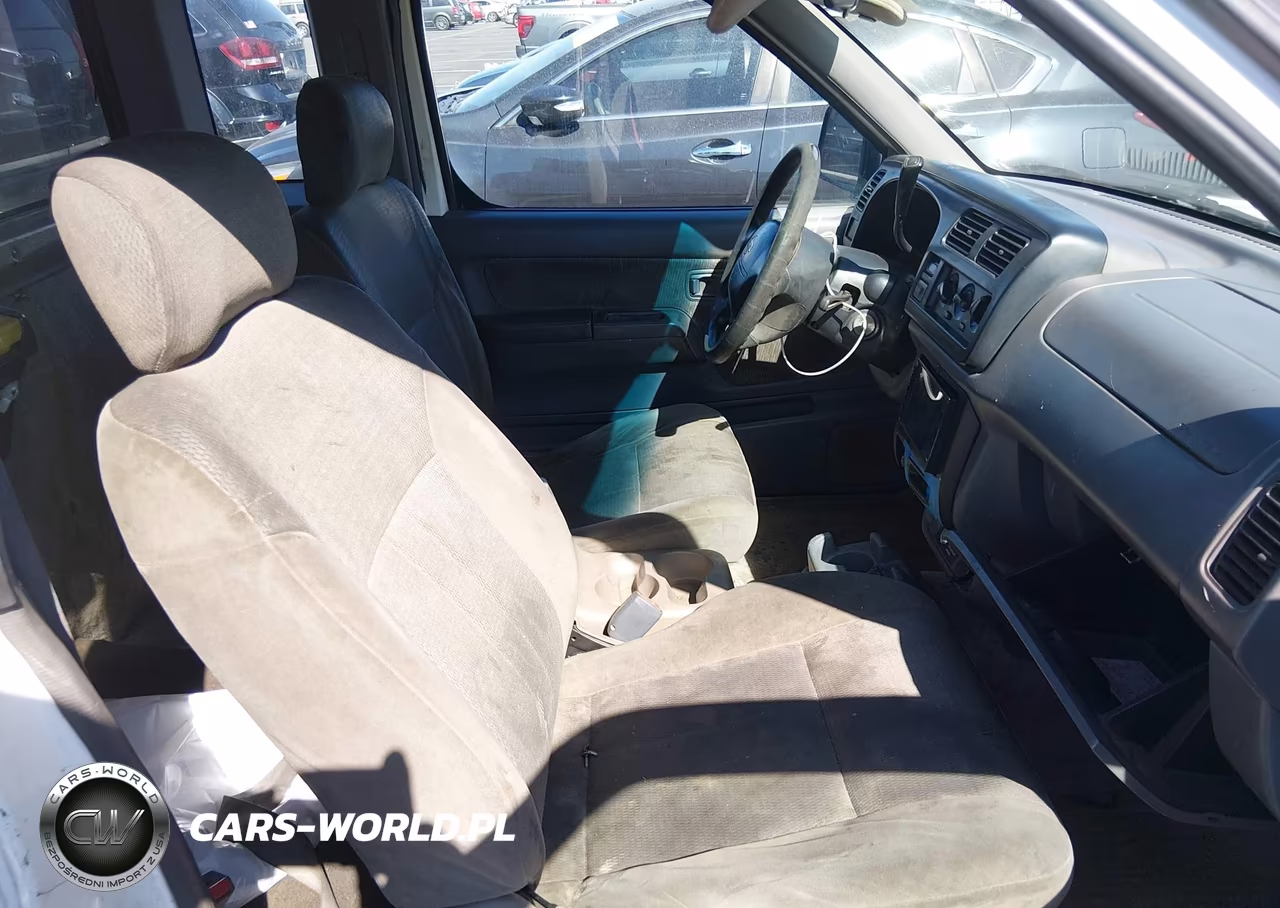 2000 Nissan Frontier Xe VIN:1N6DD26S6YC373092 - 5