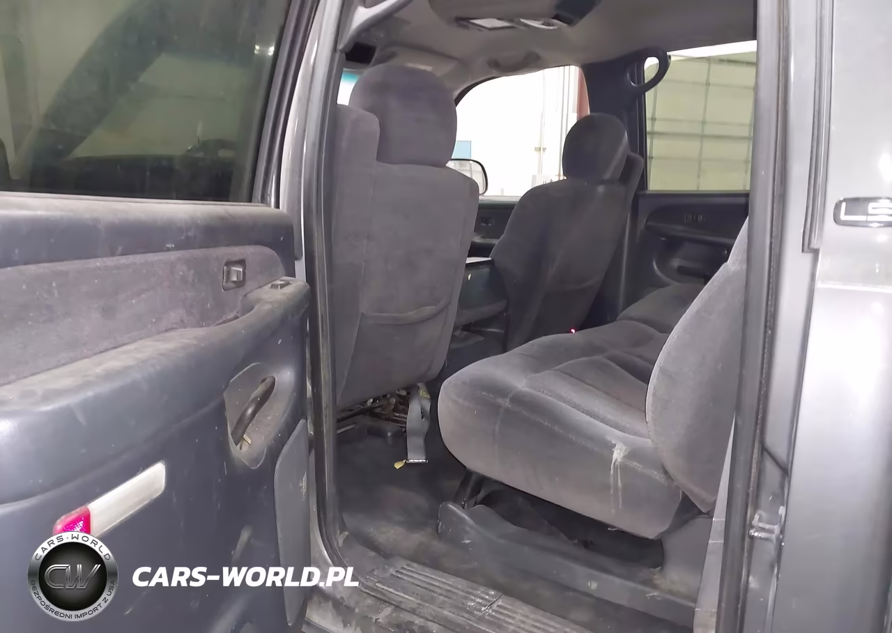 2002 Chevrolet Silverado 2500Hd Ls VIN:1GCHK23G02F220093 - 8