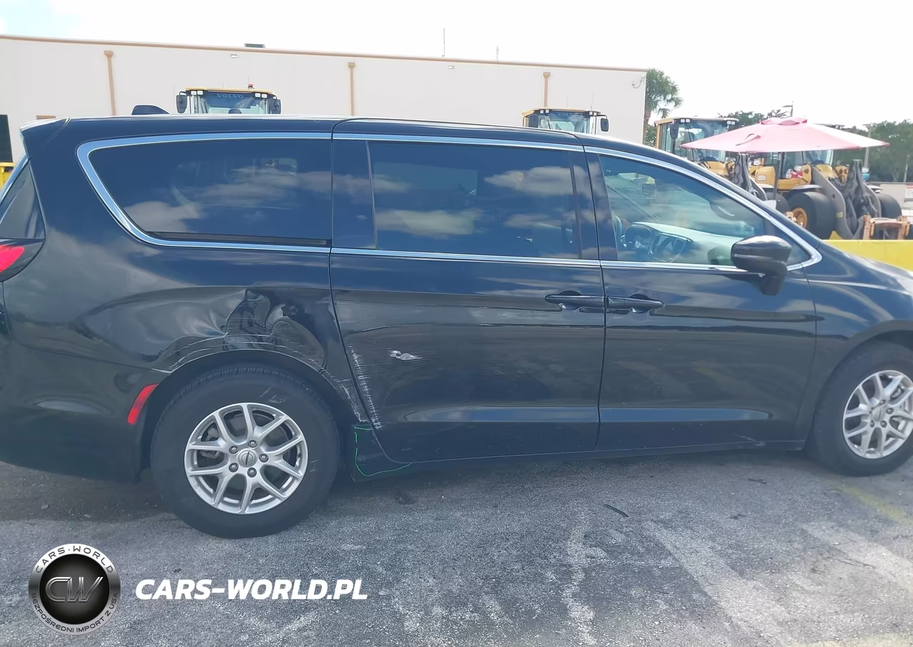 2025 Chrysler Pacifica Select VIN:2C4RC1BG6SR506844 - 6