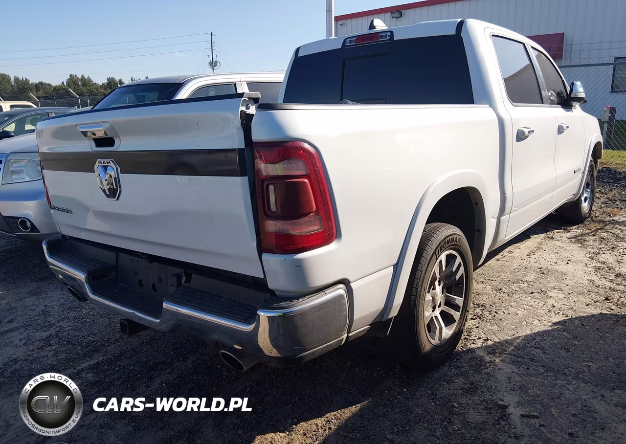 2019 Ram 1500 Laramie 4X2 5'7 Box VIN:1C6RREJT9KN920693 - 4