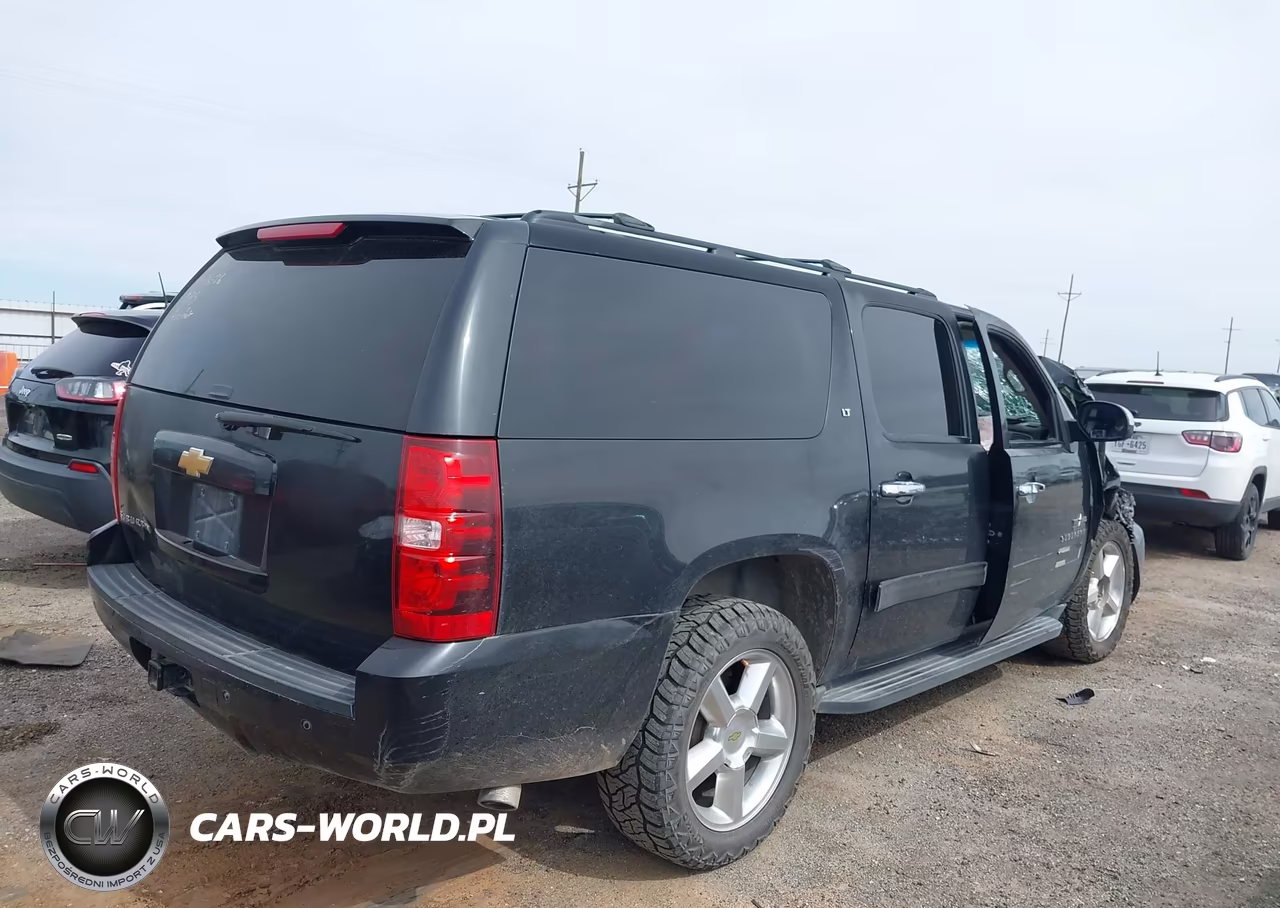 2013 Chevrolet Suburban 1500 Lt VIN:1GNSCJE02DR217847 - 4