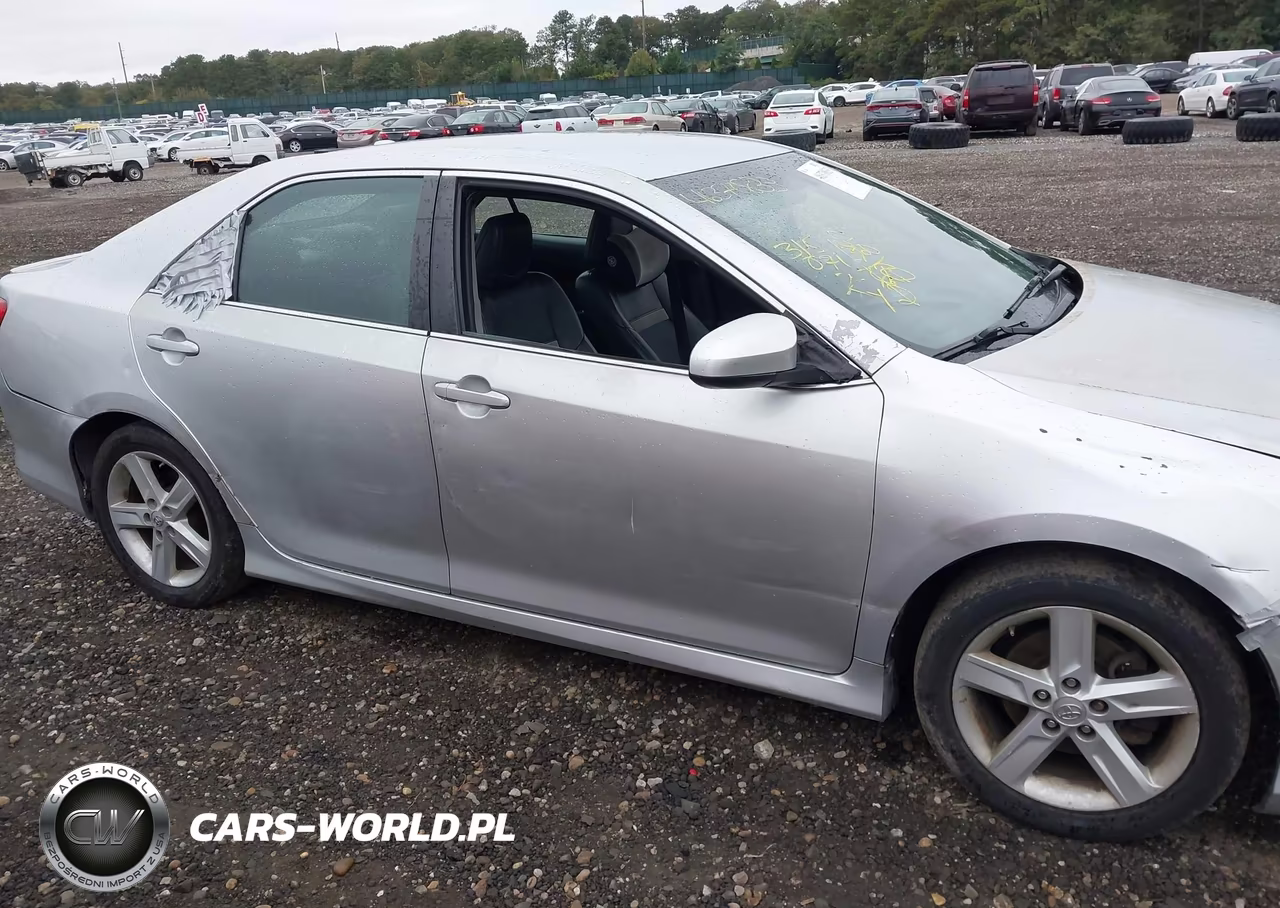 2014 Toyota Camry Se VIN:4T1BF1FK2EU793254 - 13