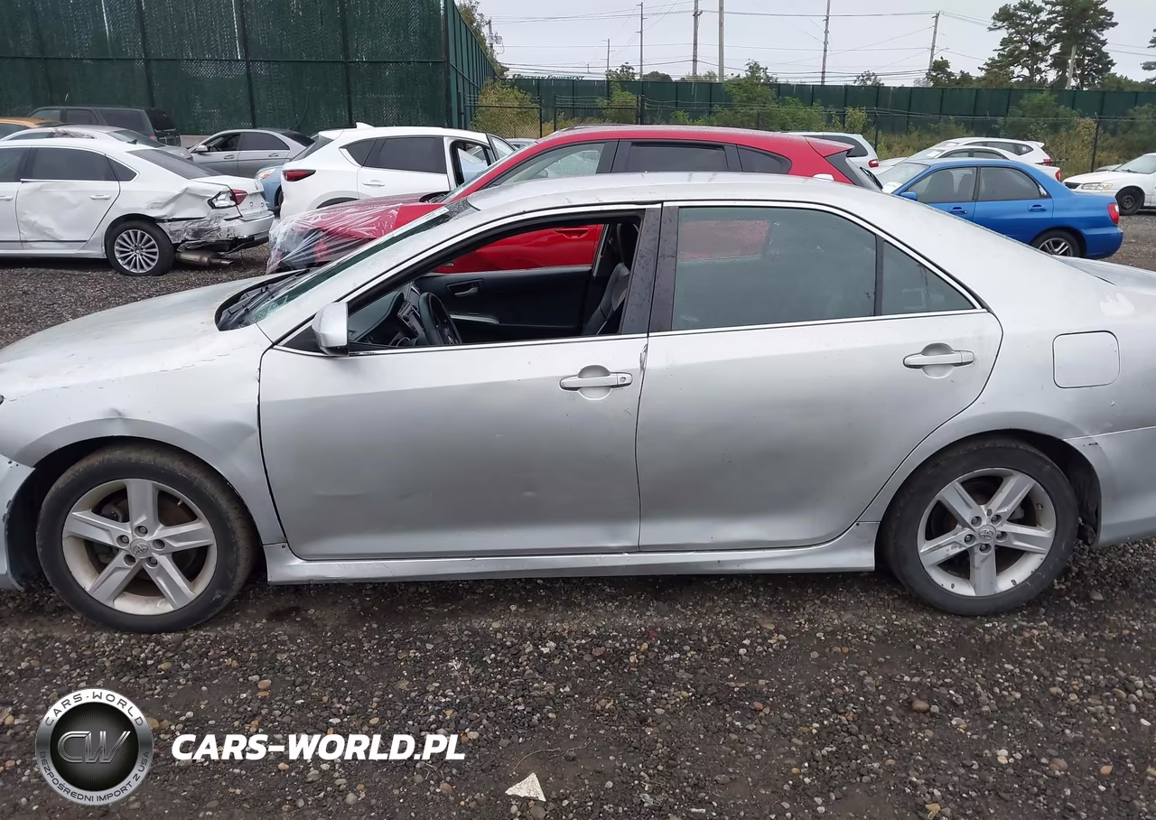 2014 Toyota Camry Se VIN:4T1BF1FK2EU793254 - 14