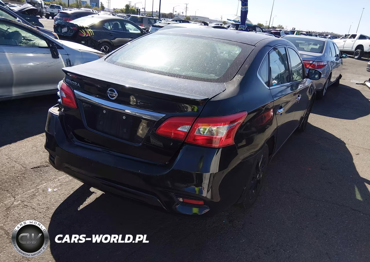 2018 Nissan Sentra S VIN:3N1AB7AP6JY263400 - 4