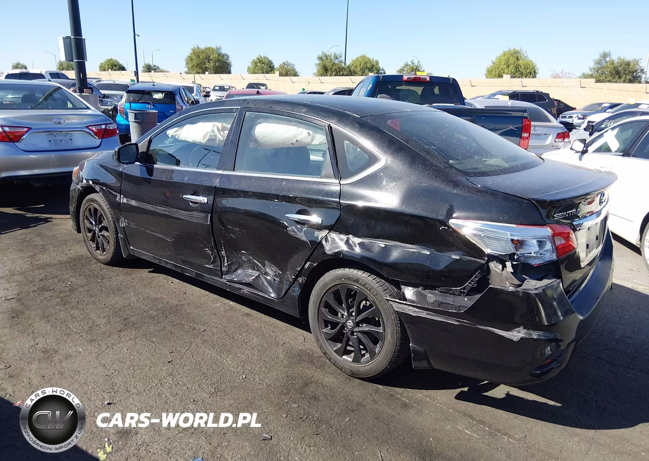 2018 Nissan Sentra S VIN:3N1AB7AP6JY263400 - 6