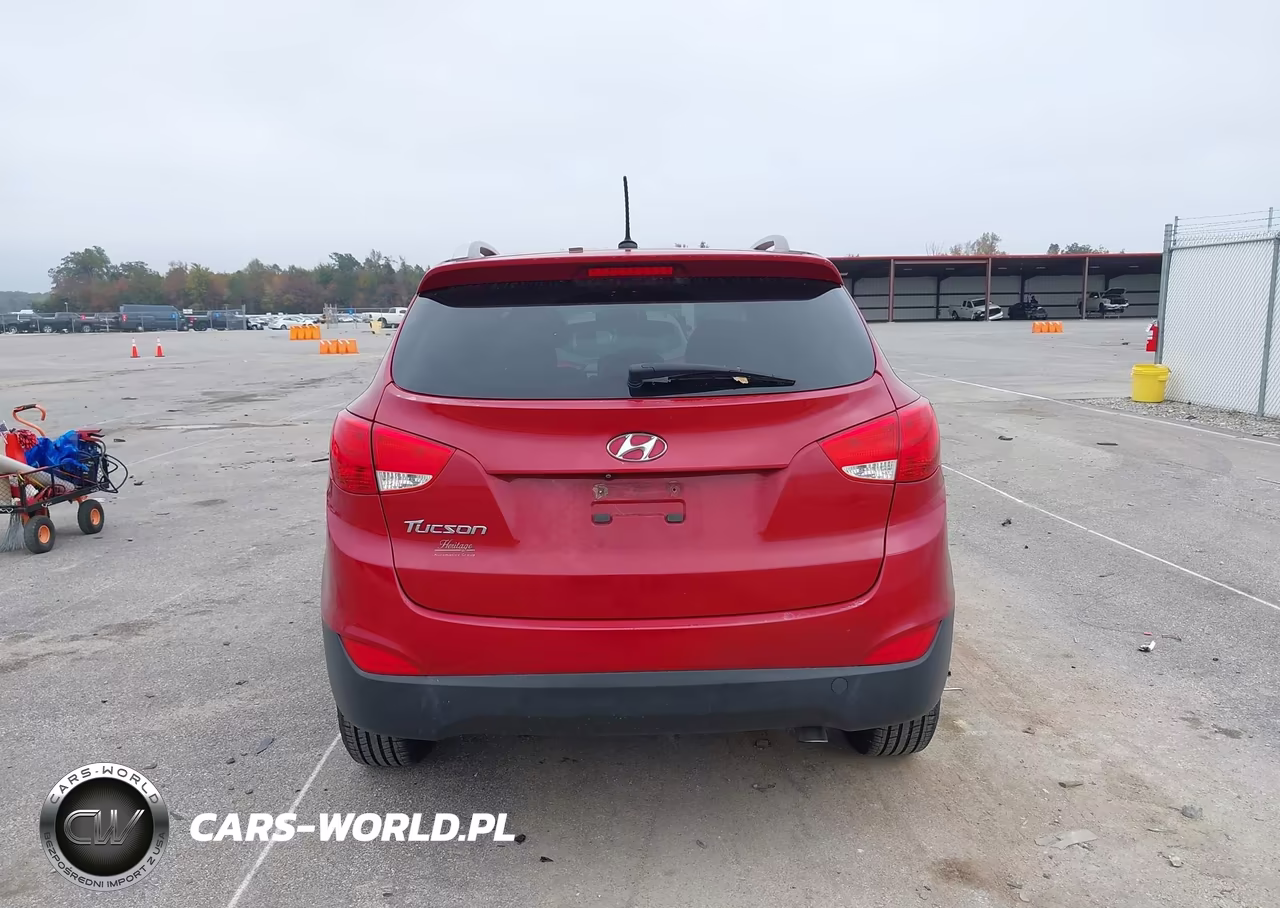2015 Hyundai Tucson Se VIN:KM8JU3AG1FU977649 - 16