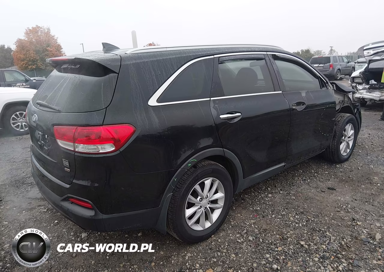 2018 Kia Sorento 2.4L Lx VIN:5XYPG4A31JG366667 - 4