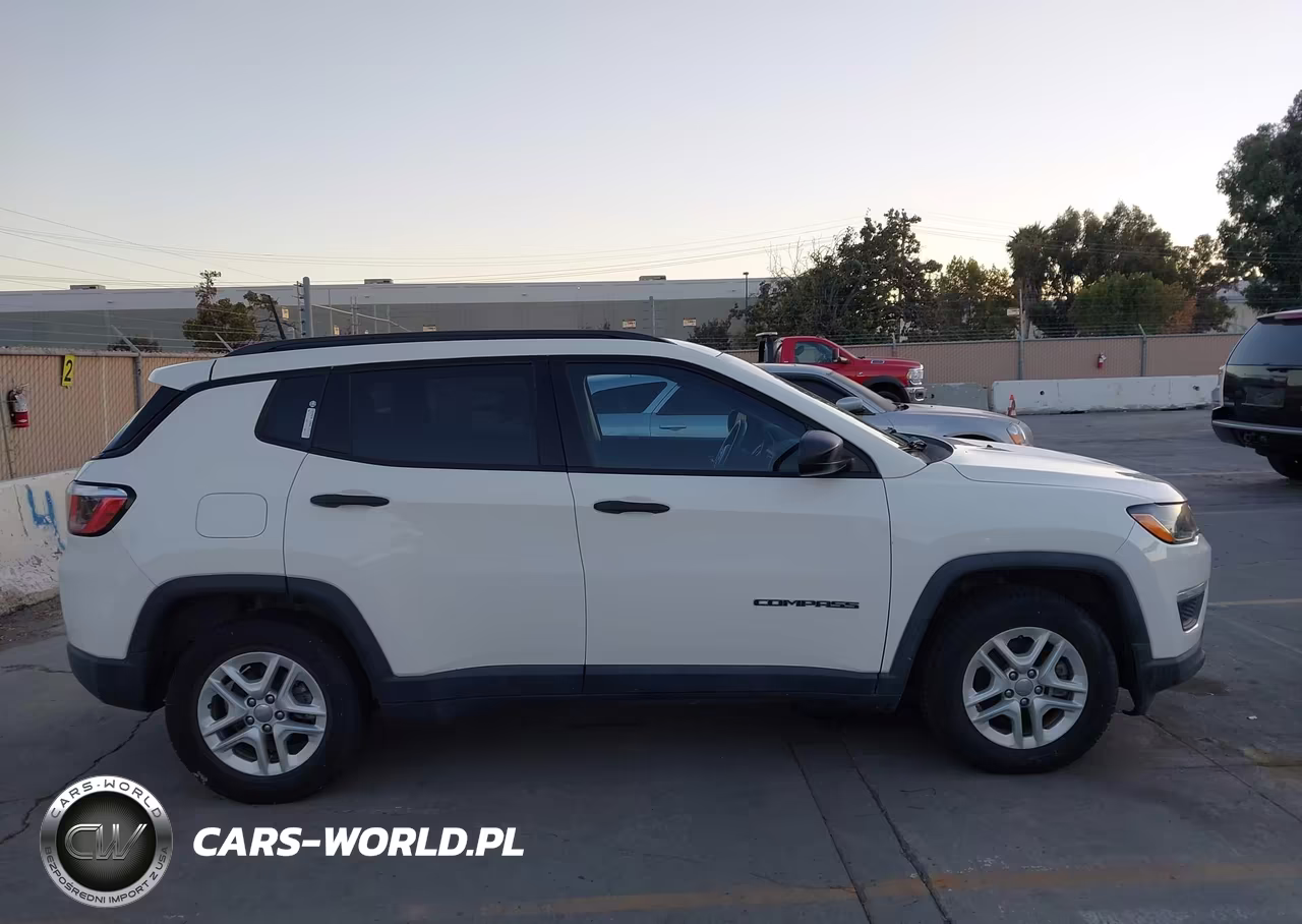 2018 Jeep Compass Sport Fwd VIN:3C4NJCABXJT416128 - 13