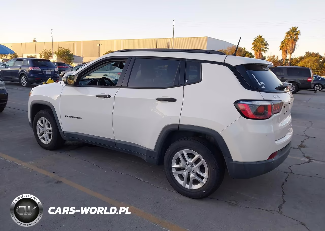 2018 Jeep Compass Sport Fwd VIN:3C4NJCABXJT416128 - 3