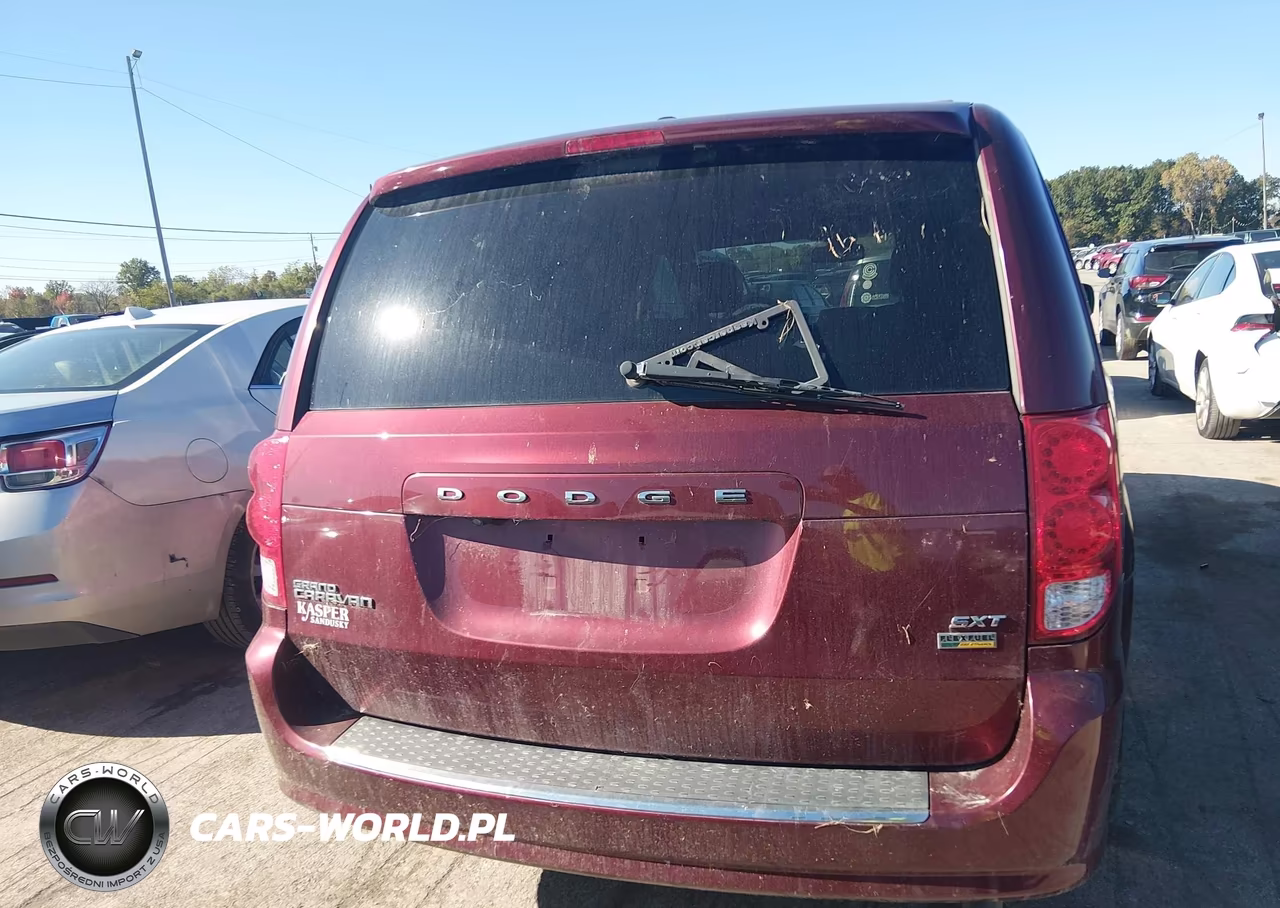 2019 Dodge Grand Caravan Sxt VIN:2C4RDGCG9KR557298 - 16