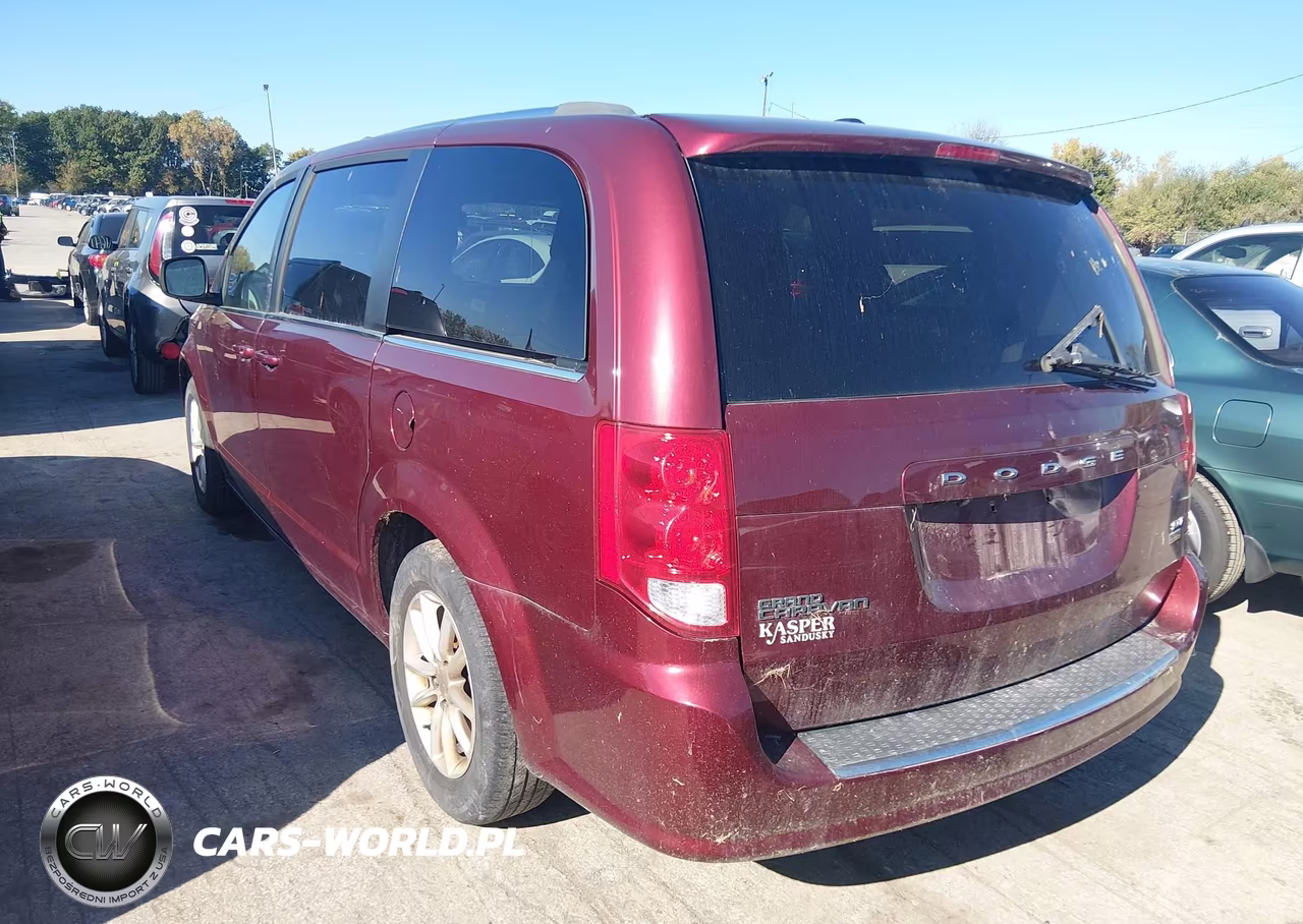 2019 Dodge Grand Caravan Sxt VIN:2C4RDGCG9KR557298 - 3