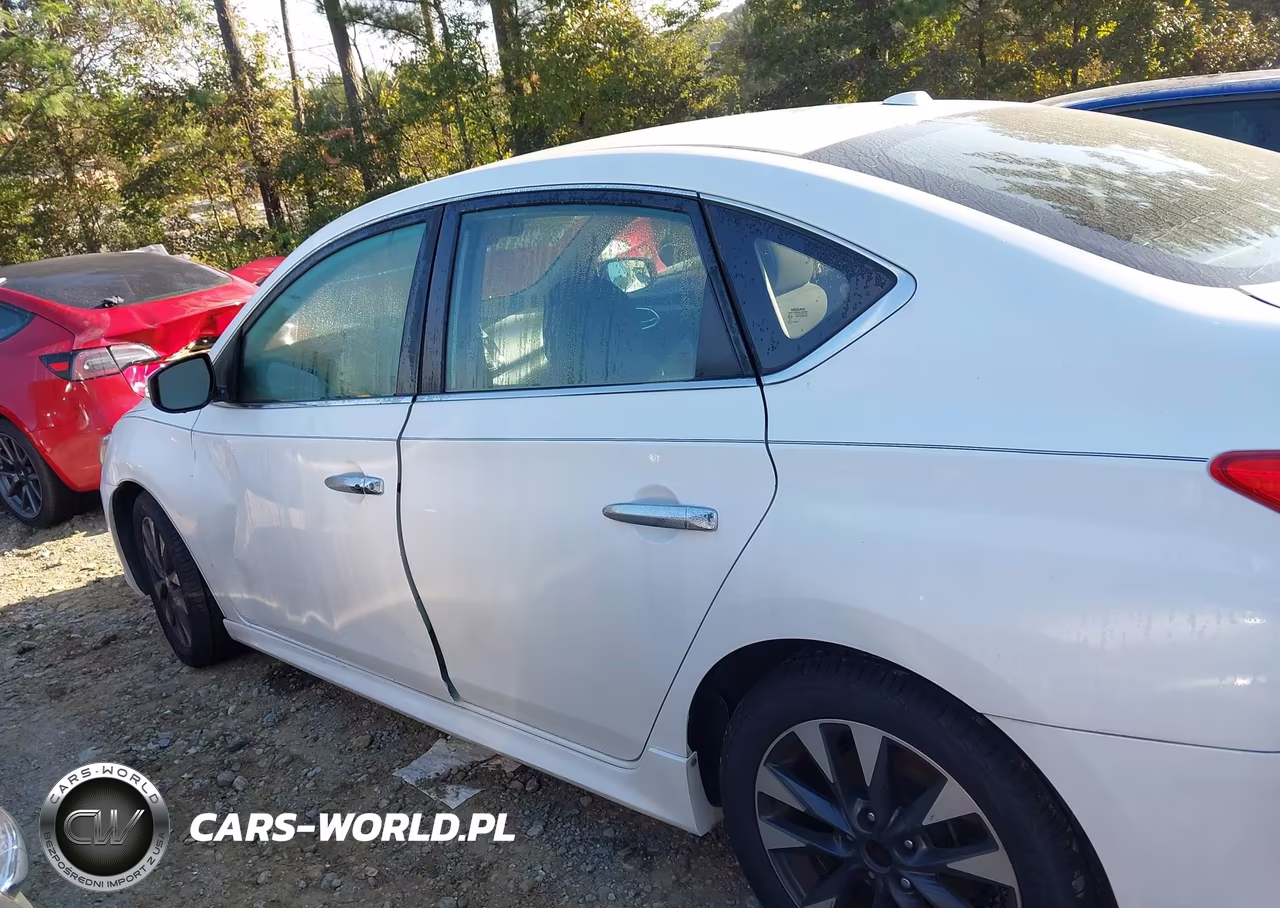 2017 Nissan Sentra Sr VIN:3N1AB7APXHY400929 - 12