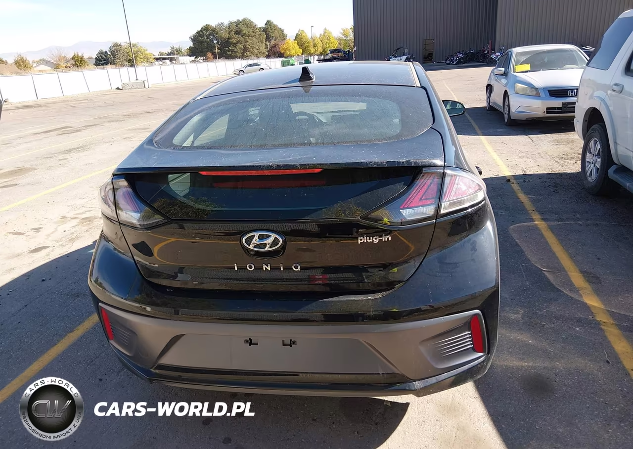 2020 Hyundai Ioniq Plug-In Hybrid Sel VIN:KMHC75LD8LU228681 - 16