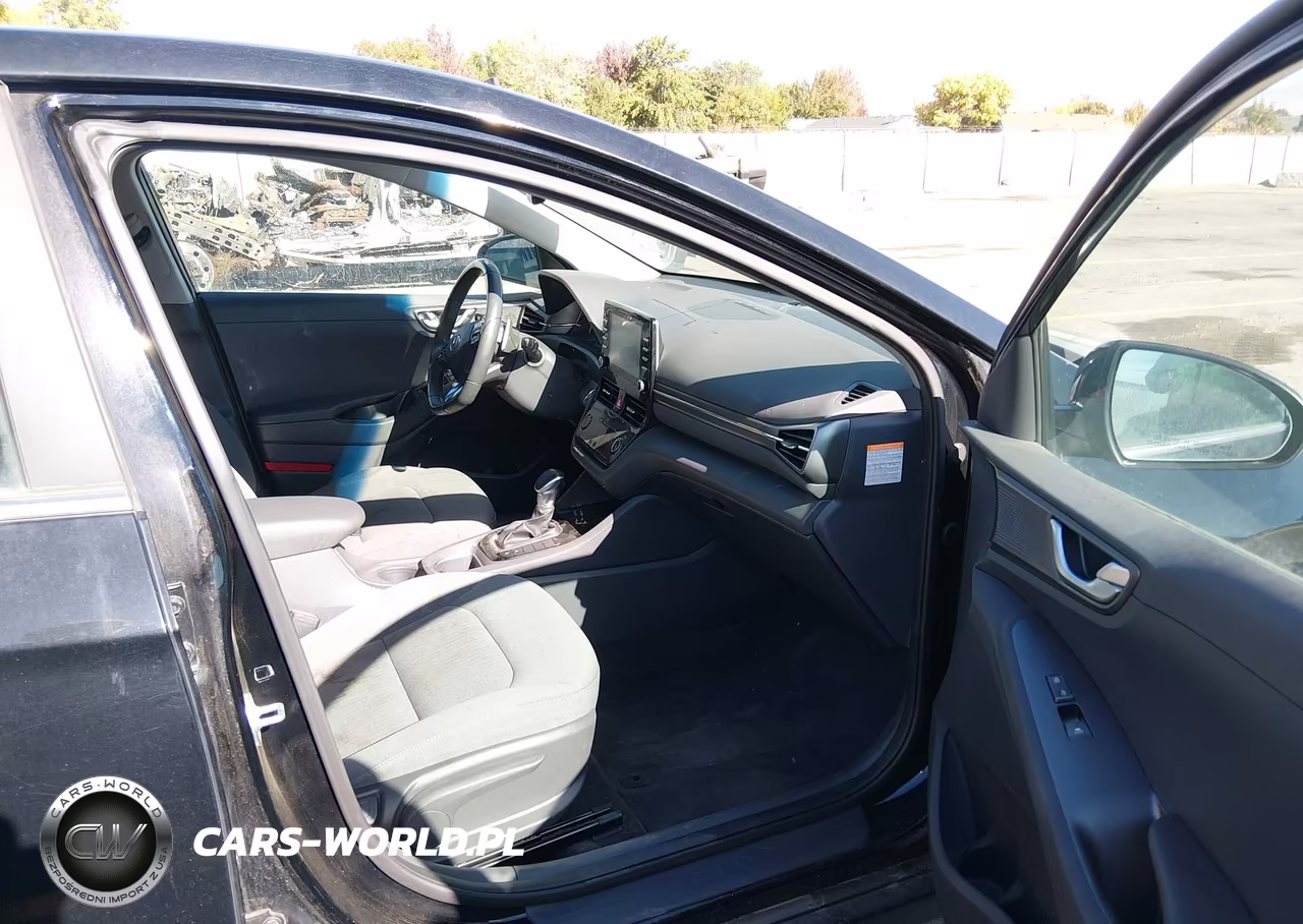 2020 Hyundai Ioniq Plug-In Hybrid Sel VIN:KMHC75LD8LU228681 - 5