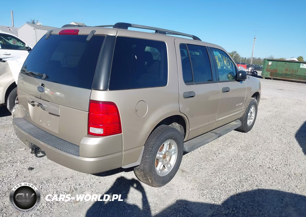2004 Ford Explorer Xlt VIN:1FMZU63K04UA30749 - 4