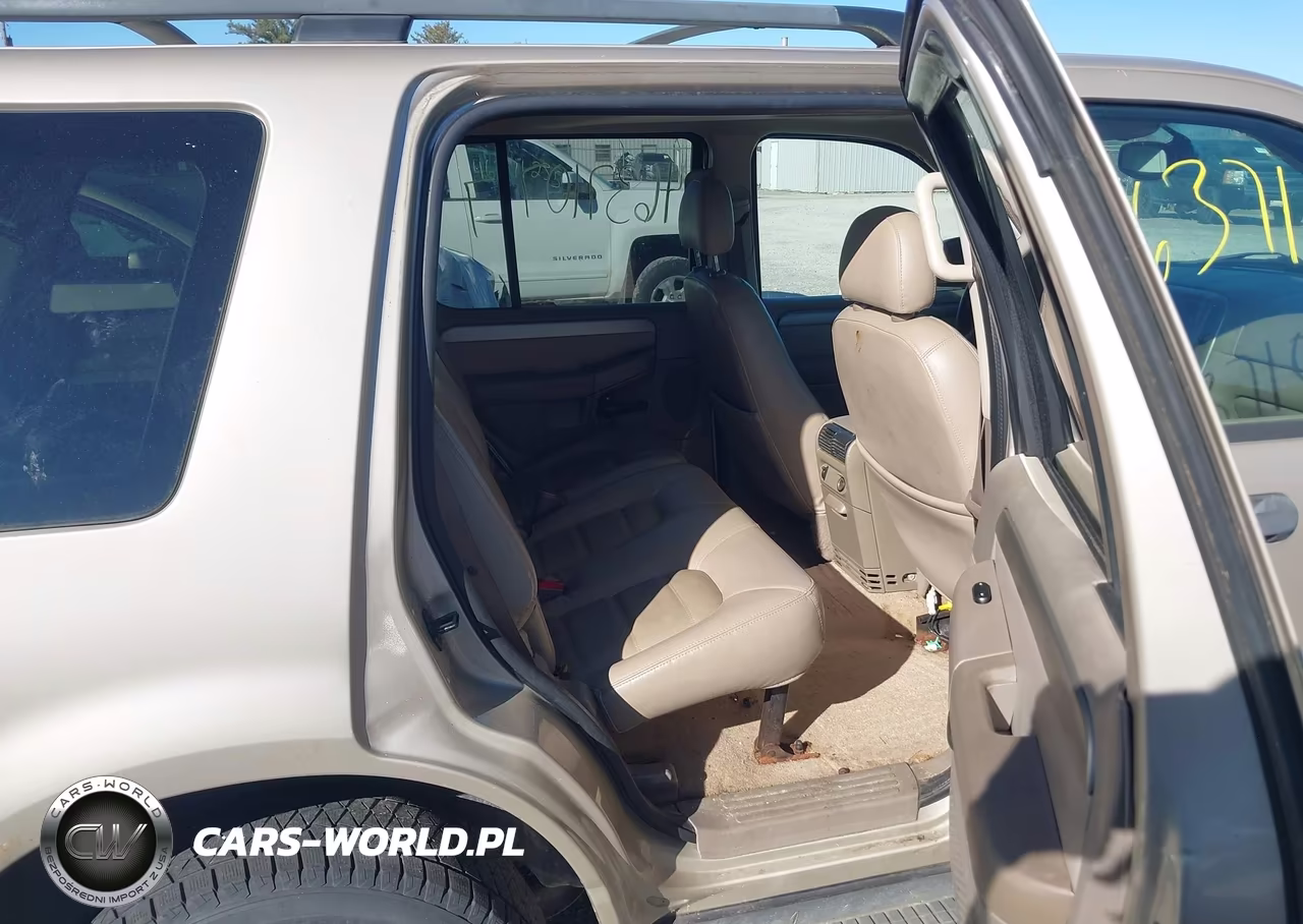 2004 Ford Explorer Xlt VIN:1FMZU63K04UA30749 - 8