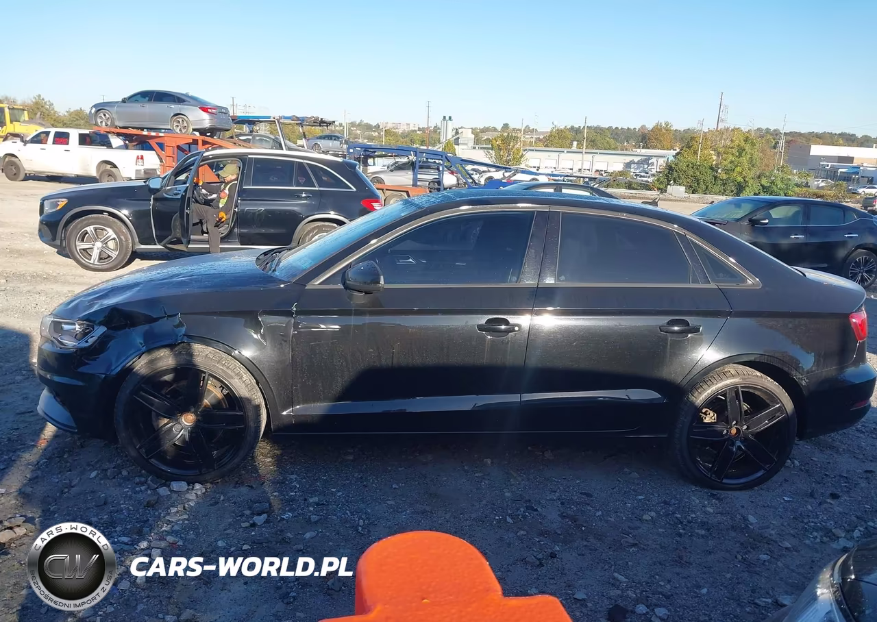 2016 Audi A3 2.0T Premium VIN:WAUB8GFF8G1056016 - 14
