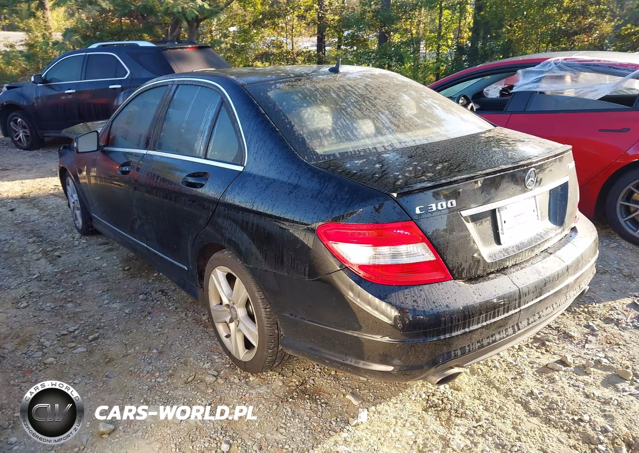 2011 Mercedes-Benz C 300 Sport 4Matic VIN:WDDGF8BB3BR149002 - 3