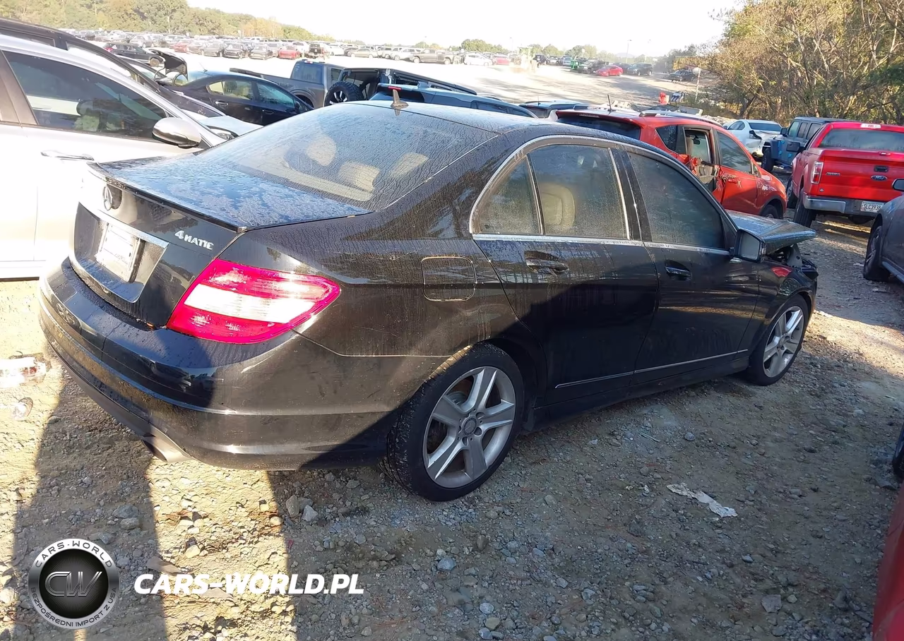 2011 Mercedes-Benz C 300 Sport 4Matic VIN:WDDGF8BB3BR149002 - 4